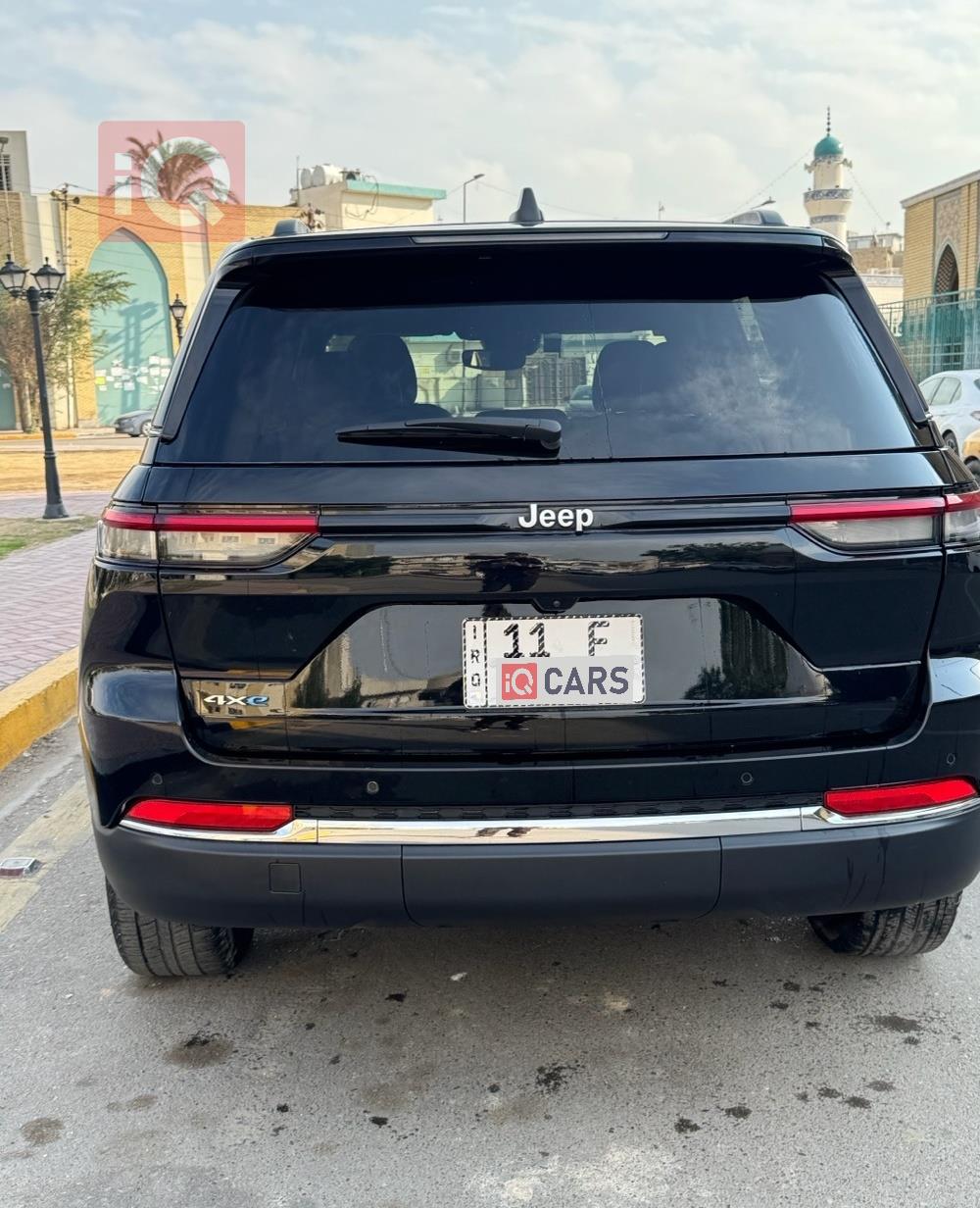 جيب جراند شيروكي